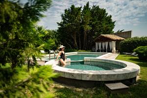 Maison d'hôtes - piscine et jacuzzi