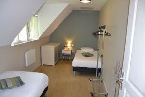 Chambre enfant - ou lit 180*200 pour 2 personnes