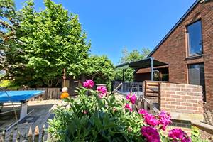 Terrasse avec store electrique