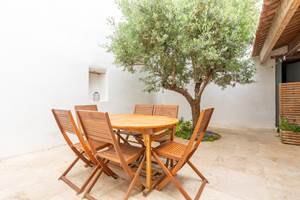 location-la couarde-patio