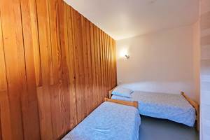 petite-chambre-chalet-menthe-1