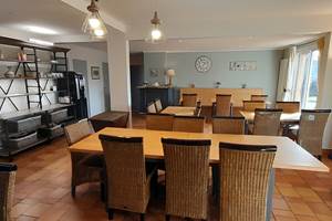 Salle petit déjeuner