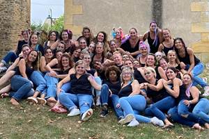 Association de danseuses ayant privatiser le domaine