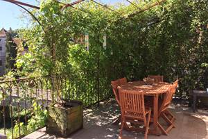 9_ Espace repas sur la terrasse