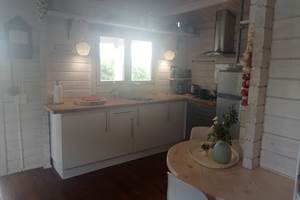camping-la-perle-creuse-chalet Indiana-4personnes-cuisine2