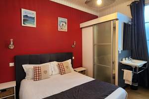 Chambre double standard au cœur de Biarritz