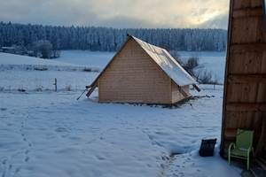 Camping sous la neige