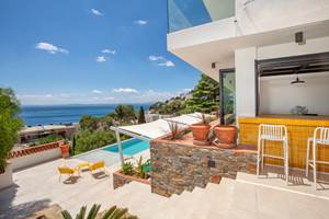 3 Oliveres Vue sur la baie de Roses