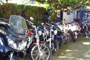Hôtel du Clos Fleuri - Lourdes- parking motos