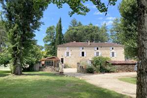 Domaine La Buissière "La Maison" vue de face