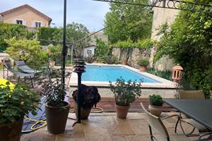 Terrasse et Piscine à Lapalud