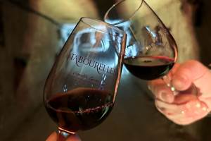 dégustation de vin - domaine des tabourelles