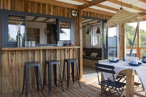 Terrasse couverte (photo du fabricant dans l'attente des images réelles)