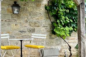 Terrasse vue piscine de la Blanchie Haute
