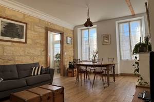 Salon - salle à manger - Château La Fon du Berger gîte en Haut-Médoc et Pauillac