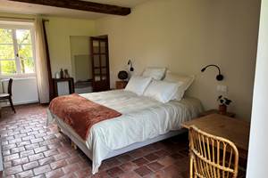 Chambre tomettes Clos Lavaux