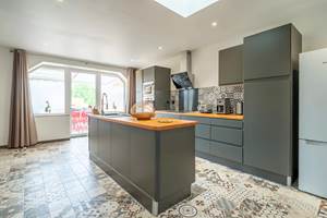 cuisine-moderne-haut-de-gamme-gite-olonzac