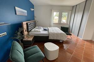 Grande chambre vue sur le parc