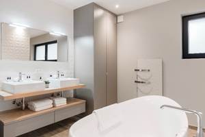 Salle de bain 1 de bain baignoire