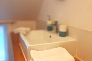 Serviettes de toilettes fournies