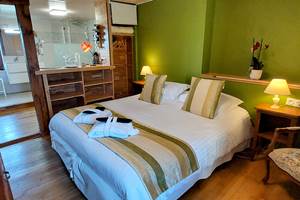 Chambre Paul Rebeyrolle double