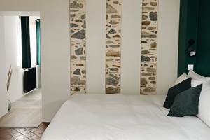 Chambre 2 - Domaine Labouroume - chambre d'hote a la campagne5