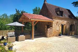 049ffec0-d010-4246-941b-457ad888d9fc