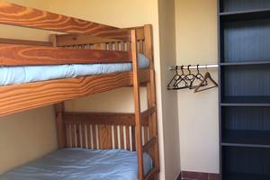 Les Mazets du Rouret - Che^ne Vert chambre enfants dressing