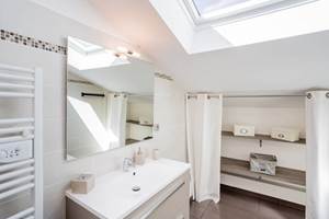 82df9179-29e8-4e6d-bacc-5b9a580427cc