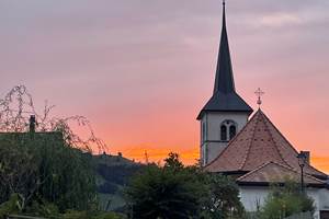 Eglise au coucher du soleil Septembre