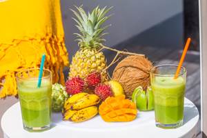 Iguane House villas & Micro Spa Villa Corail apéro time sur la terrasse