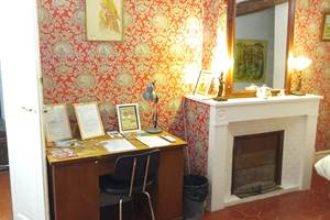 Le Mas Palegry chambres d'hôtes Perpignan chambre 3 côté terrasse bureau cheminée