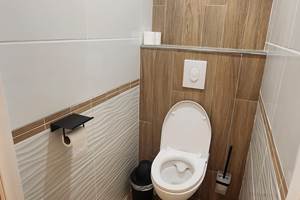 Toilette indépendante a l'étage