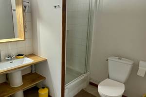 Salle d'eau, WC Le Phare des baleines