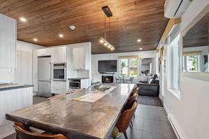 SalleàdînerLoukate