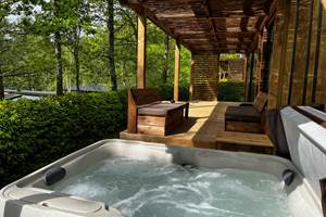 Spa privatif chauffé à 38°C