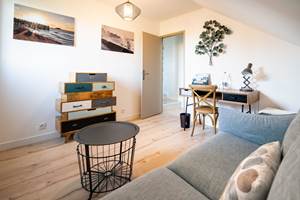 Petite Emeraude St Malo salon