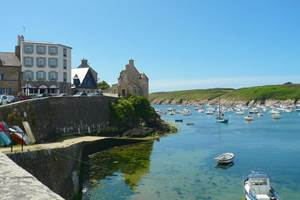 A 15 mn Le Port du Conquet offre un cadre breton de caractère parfait pour des escapades en famille