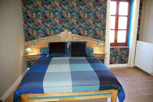 Chambre Gascogne Triple / 1 lit Queen & 1 lit simple - L'HORIZON