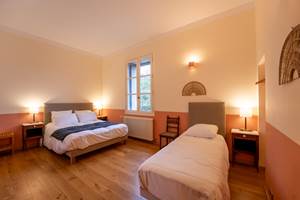 LE CHÂTEAU - étage - Chambre BUEGES