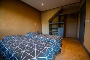 HALTE AIR ET GO - Gîte Cheval Blanc - Chambre Deux Lits Simples