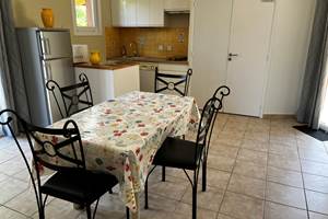 Espace repas, gîte en Dordogne
