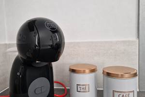 machine-cafe-dolce-gusto-lacaze-salazie-le-cocon-d-hell-bourg