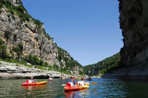Canoë en Ardèche dans les gorges