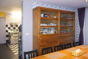 Beaucoup de matériel de cuisine à disposition