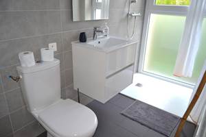 Residence des 3 îles_Etables-sur-mer_Brehat_WC lavabo