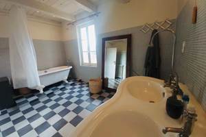 Suite avec Terrasse salle de bain avec baignoire