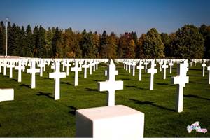 Cimetière Américain en Neuville