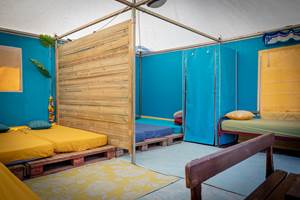 Spring-garden-Chalets-tente-lits