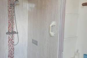 Douche dans la chambre Amado